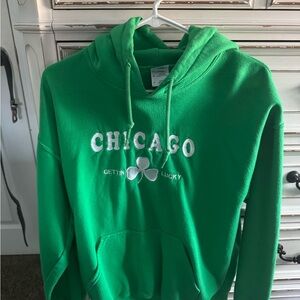 Gildan Green Hoodie with Chicago Design